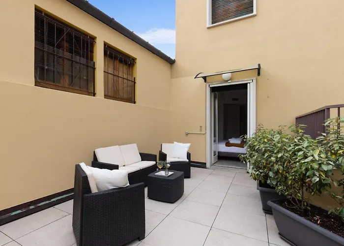 Borgo Coloniola View Apartment