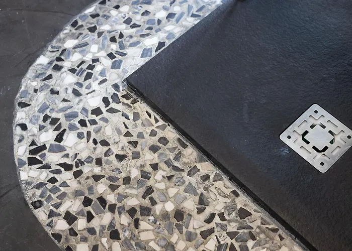 Borgo Coloniola View * Como